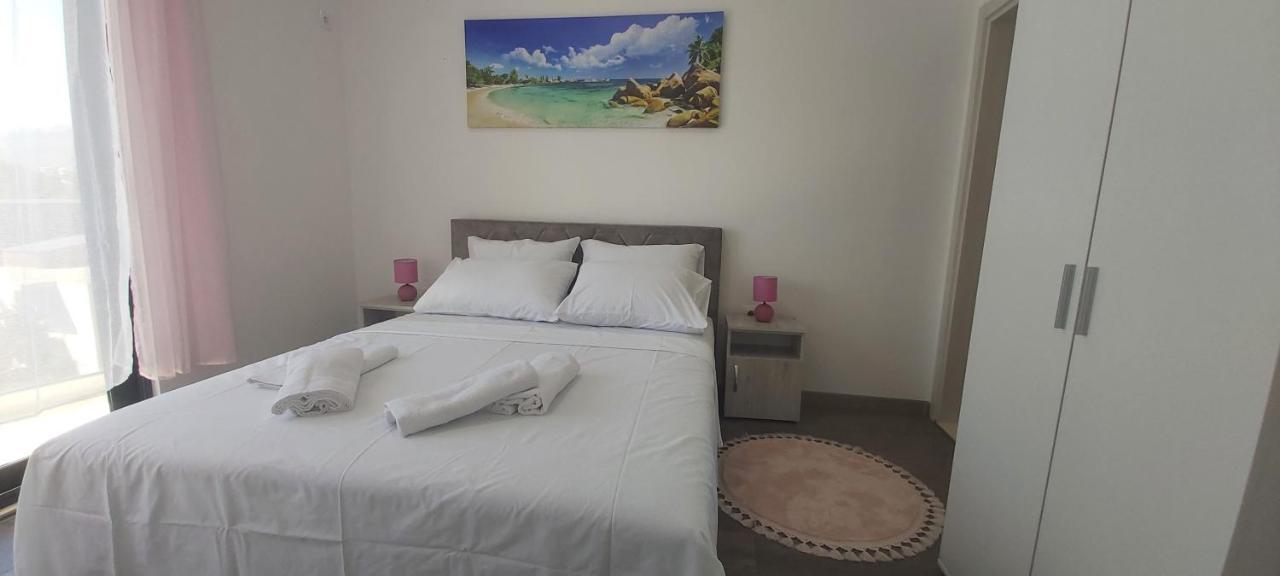 Apartament Mehmeti 울친 외부 사진