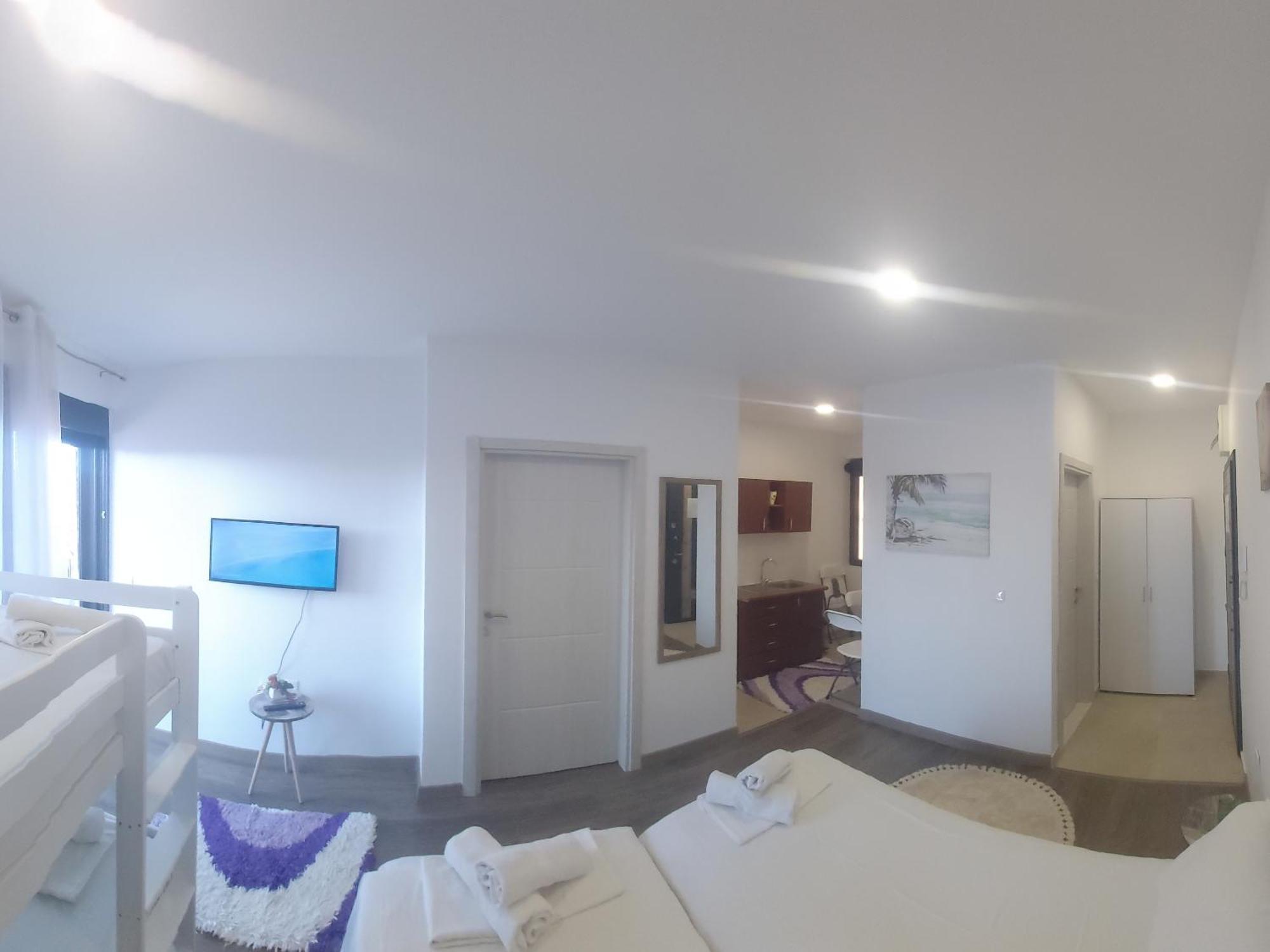 Apartament Mehmeti 울친 외부 사진